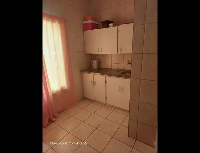 1 BEDROOM APARTMENT FOR SALE IN KANNONIERS PARK